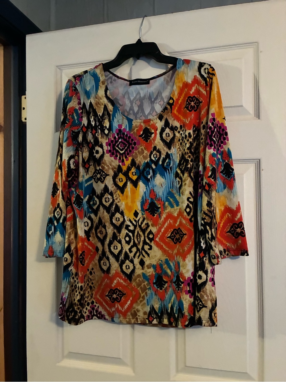 Multicolor Geometric Scoop Neck Tunic Top - Vibrant Print